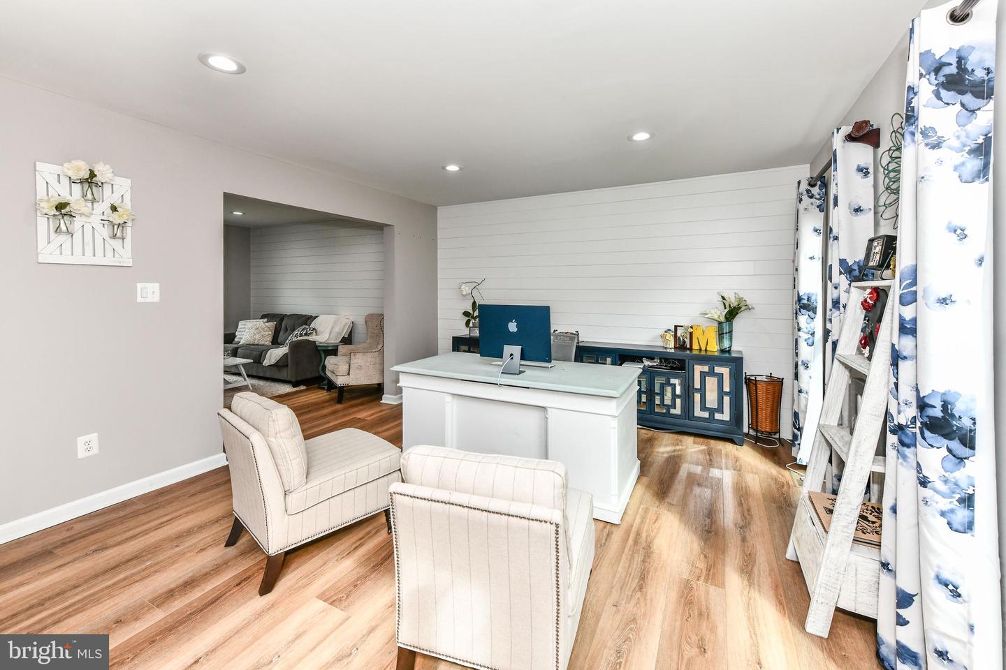 20311 BROAD RUN DRIVE