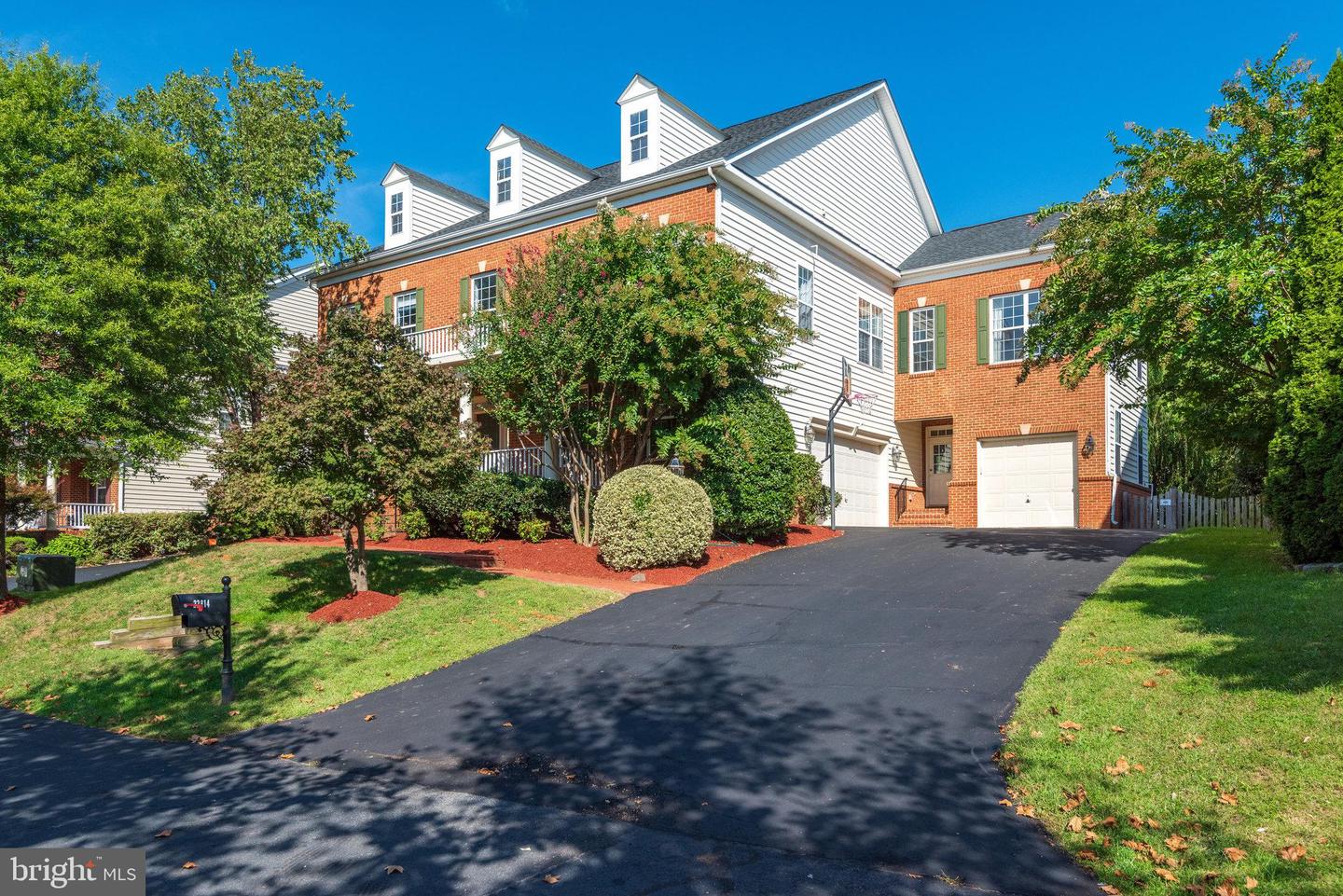 22814 ARBOR VIEW DRIVE