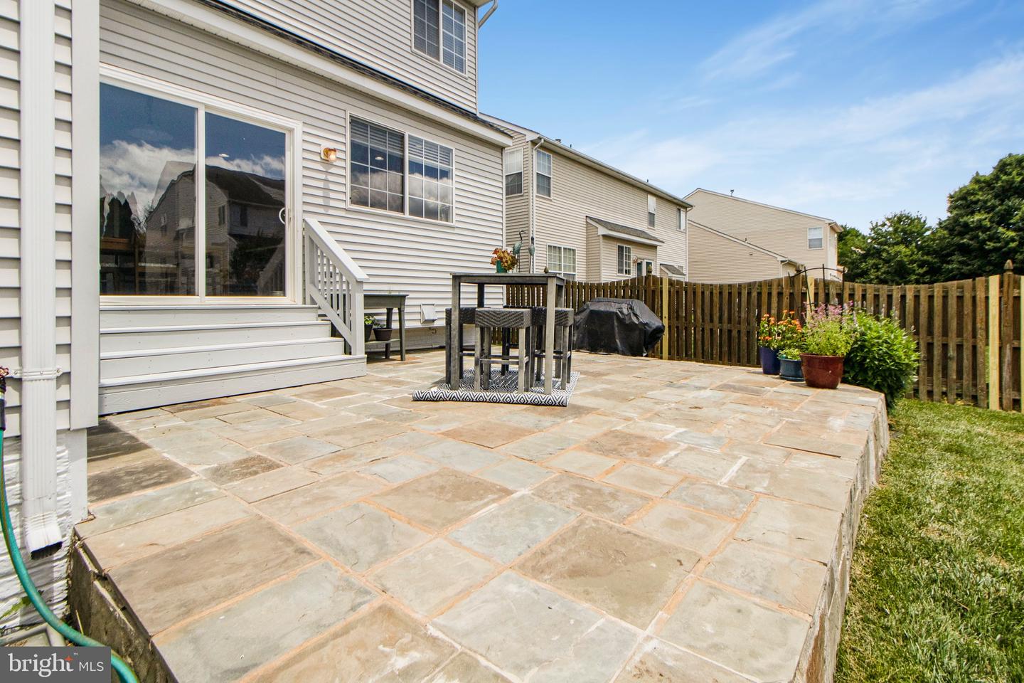 115 RICHARD DRIVE SE