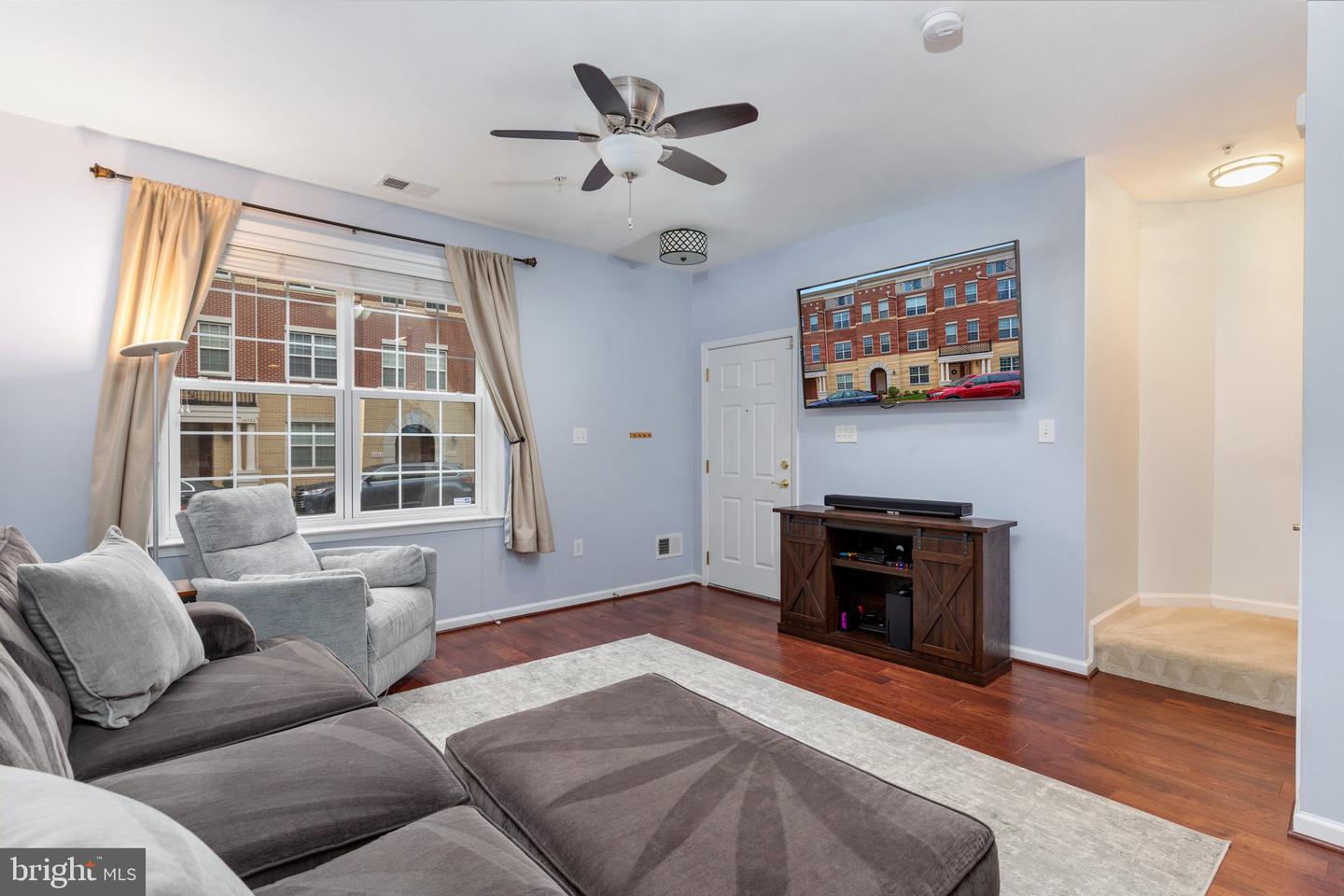 22719 BEACON CREST TERRACE