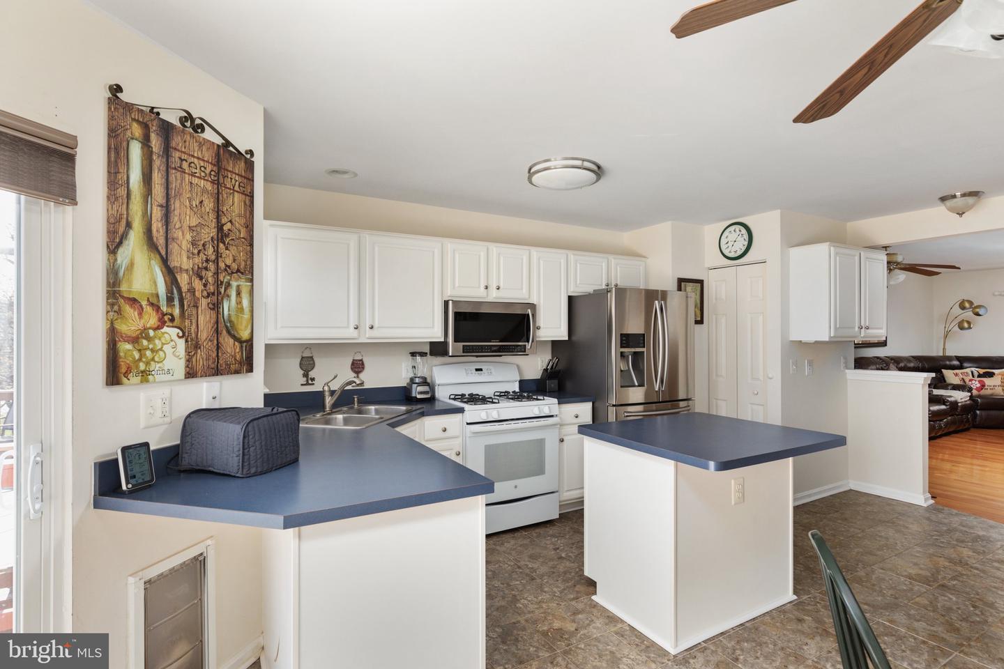 26094 LANDS END DRIVE
