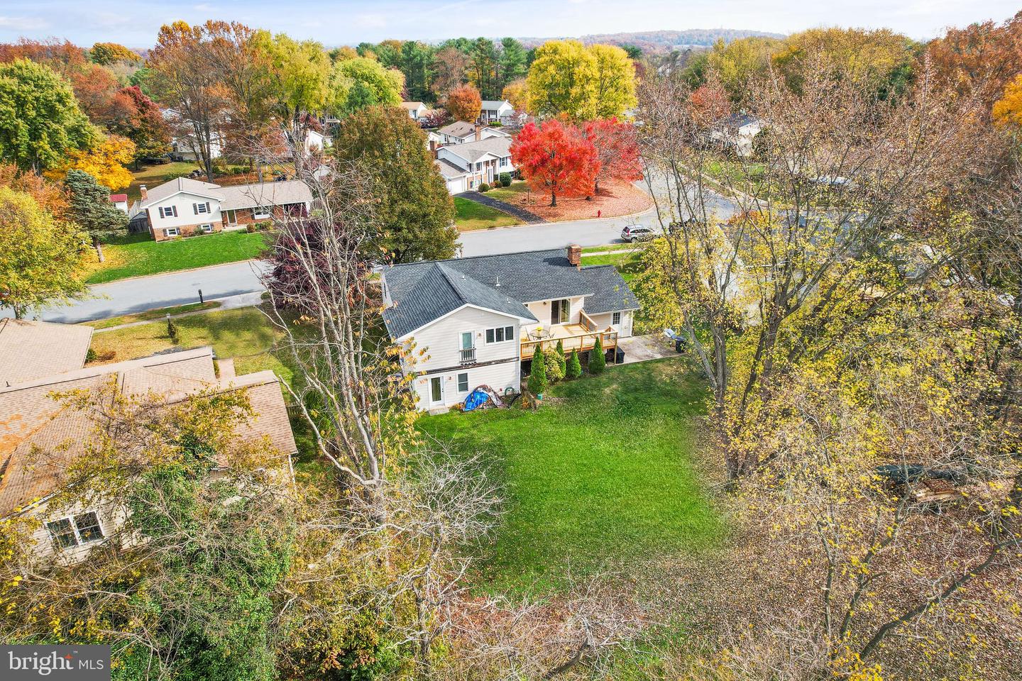 312 ORCHARD CIRCLE