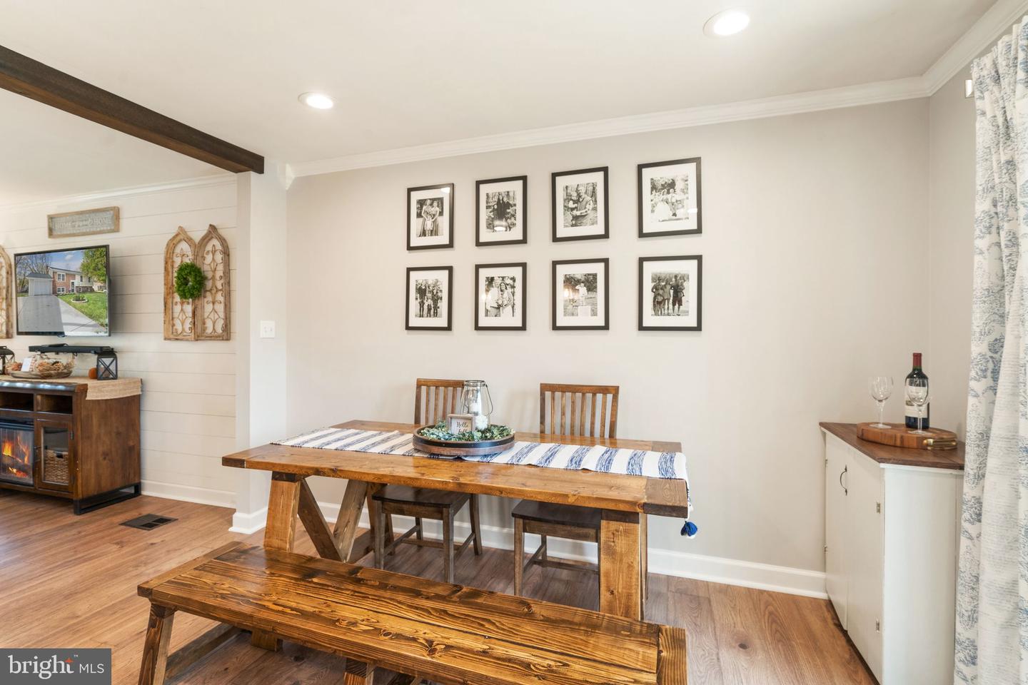 312 ORCHARD CIRCLE