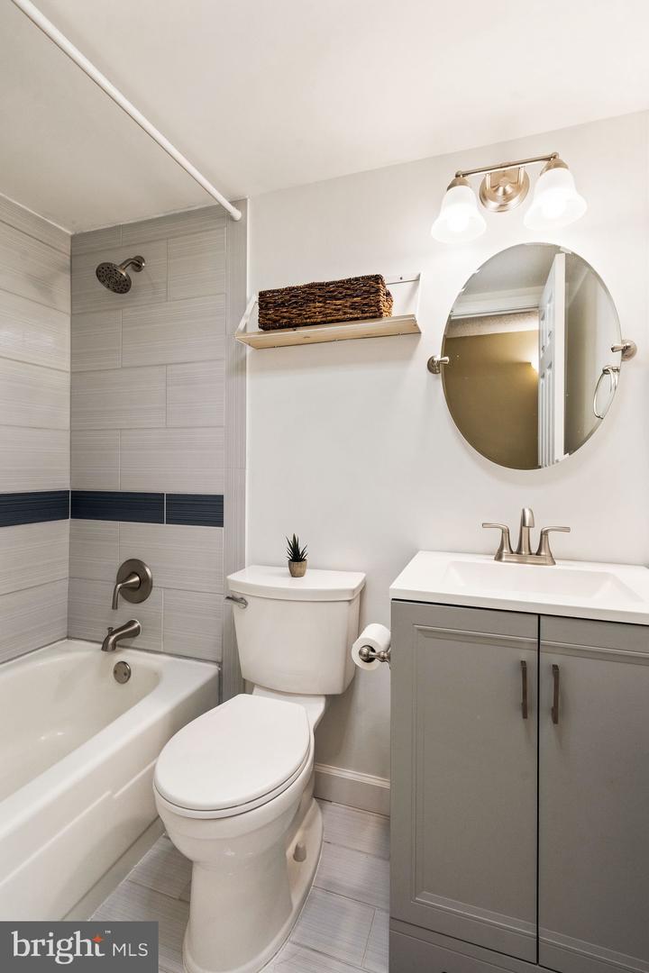312 ORCHARD CIRCLE
