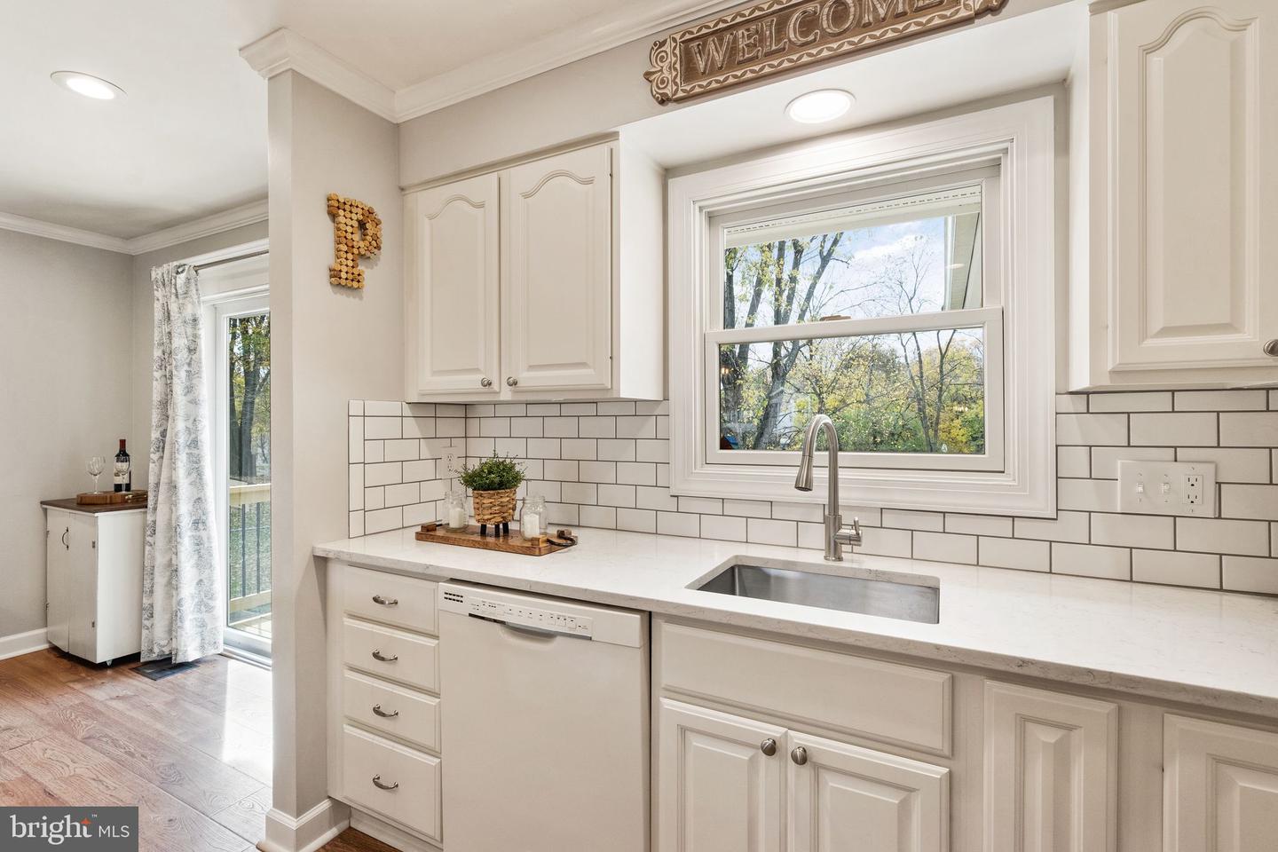 312 ORCHARD CIRCLE