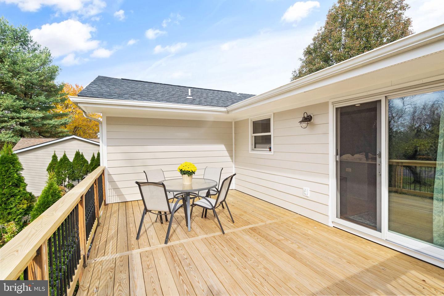 312 ORCHARD CIRCLE