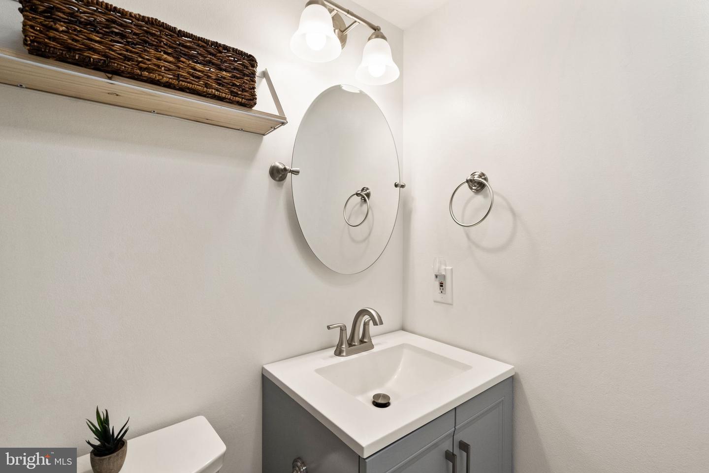 312 ORCHARD CIRCLE