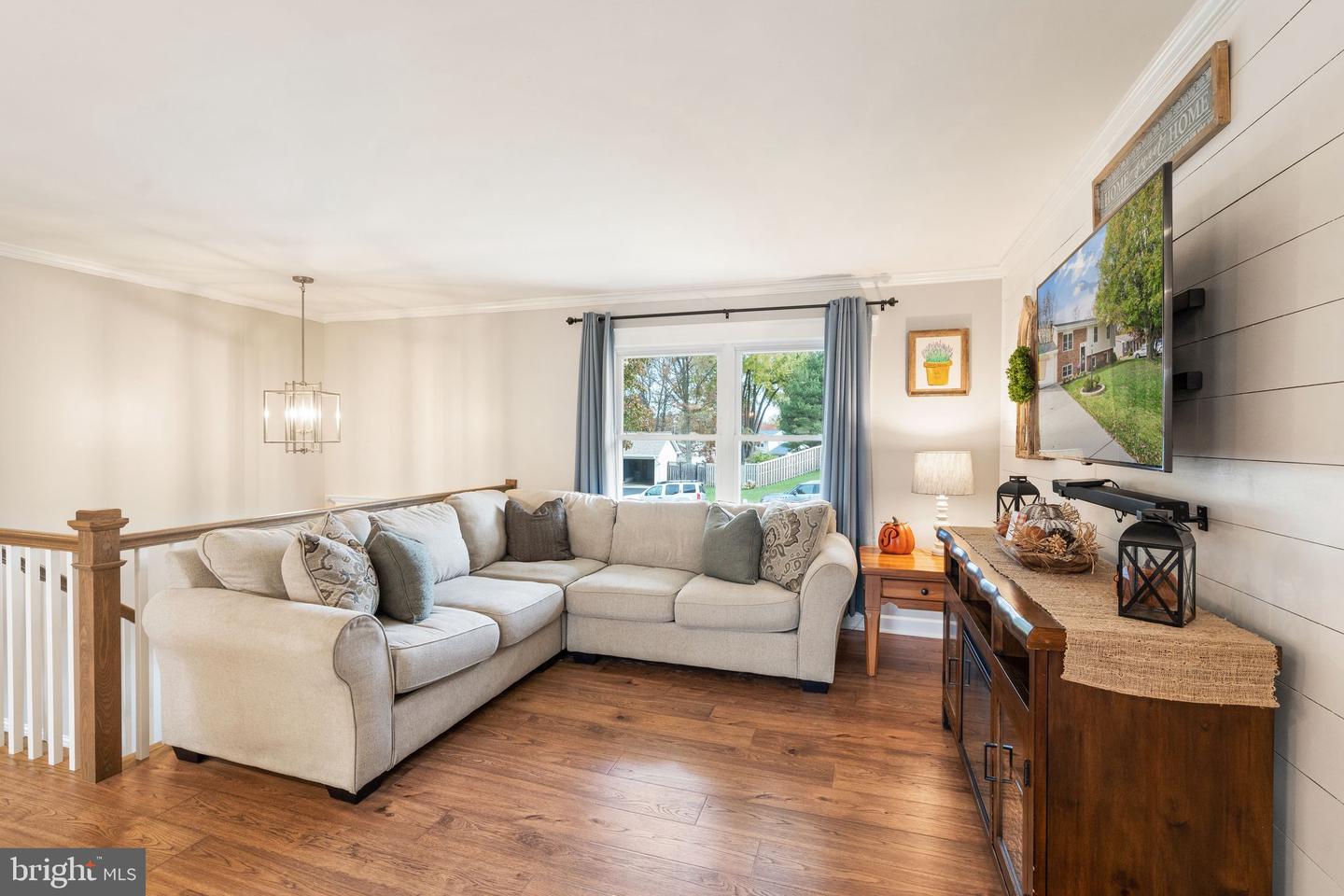 312 ORCHARD CIRCLE