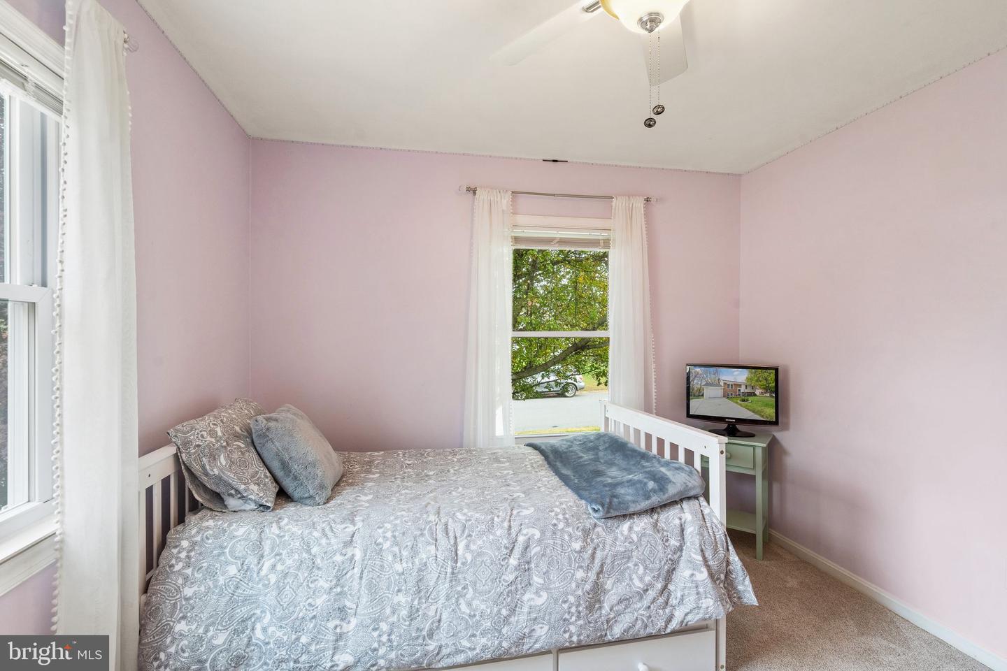 312 ORCHARD CIRCLE