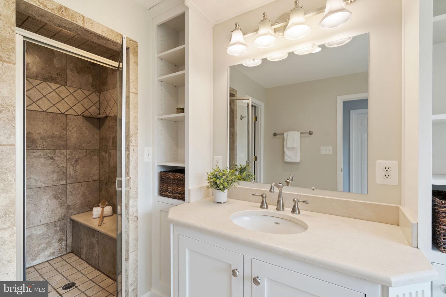 312 ORCHARD CIRCLE
