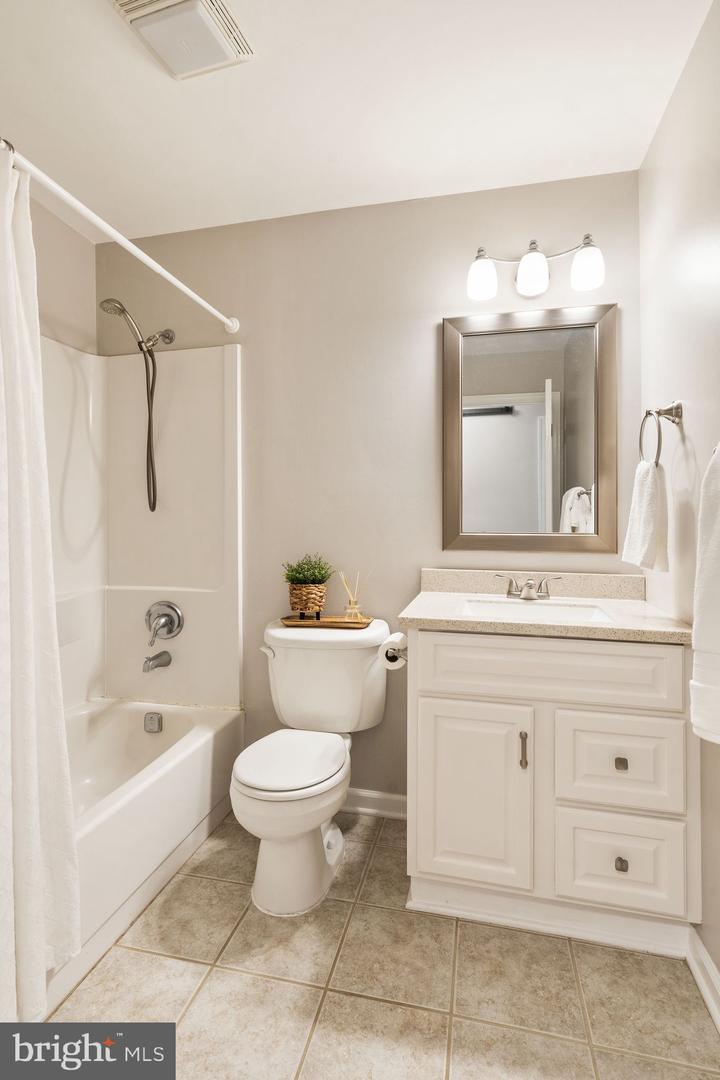 312 ORCHARD CIRCLE