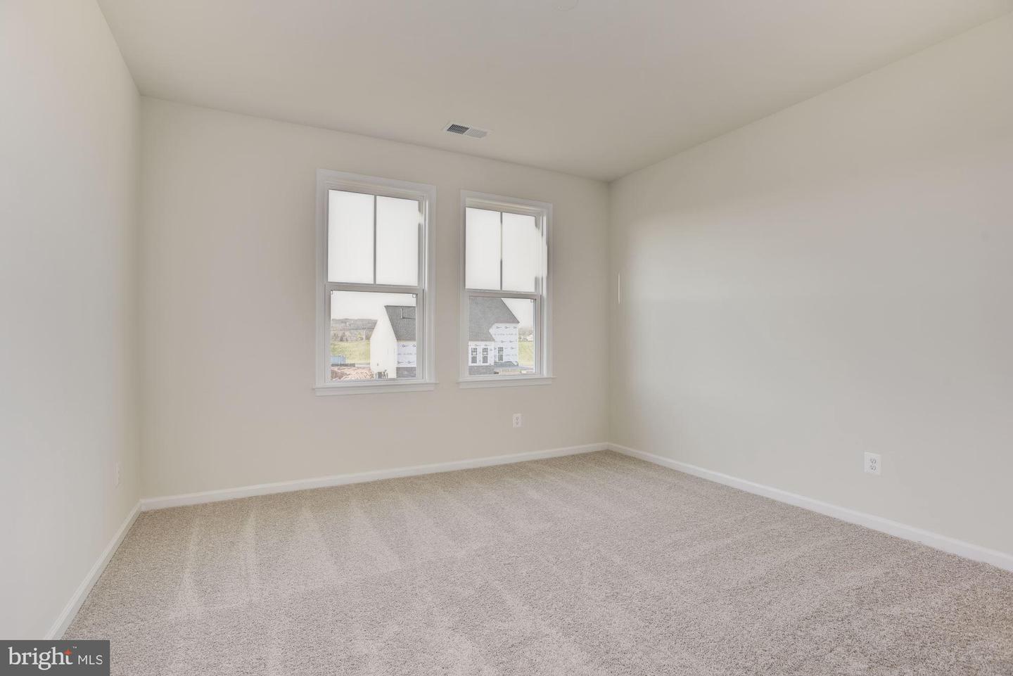 100 STOIC STREET SE
