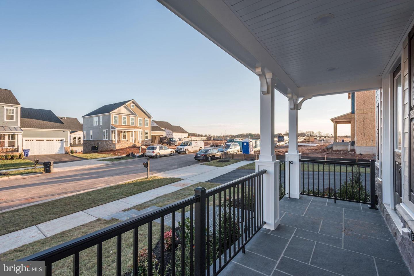 100 STOIC STREET SE