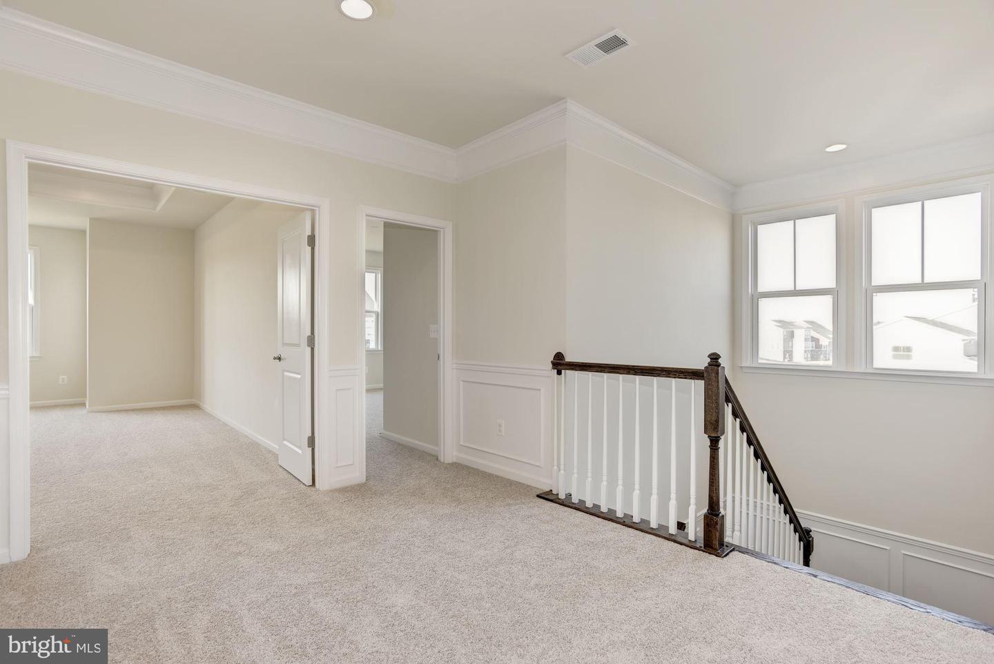 100 STOIC STREET SE