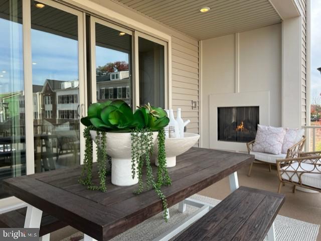1616 FIELD SPARROW TERRACE NE