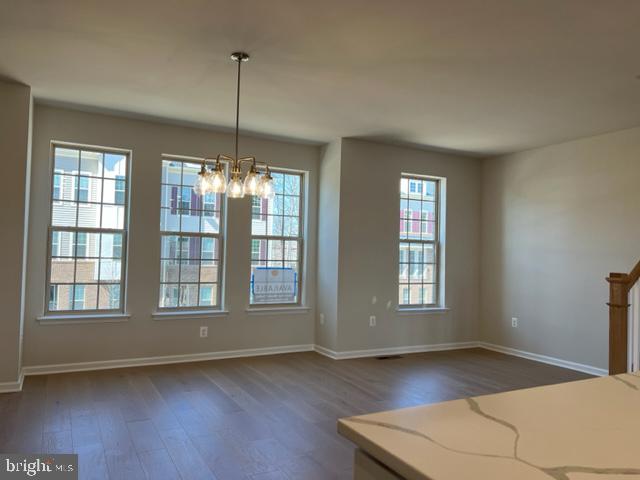 1609 FIELD SPARROW TERRACE NE
