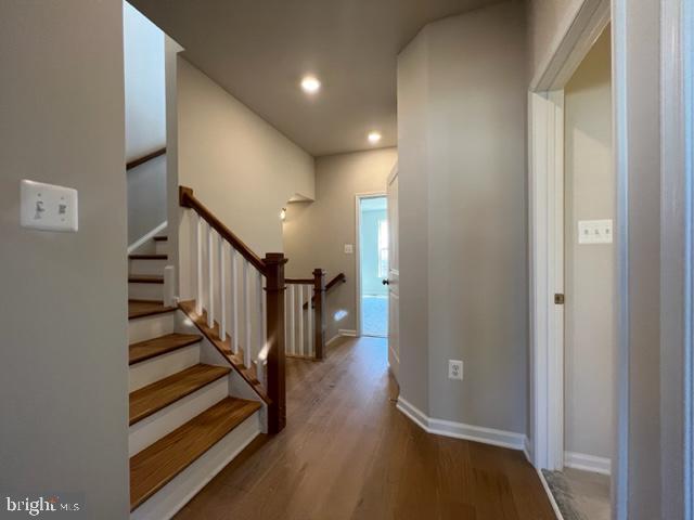 1609 FIELD SPARROW TERRACE NE