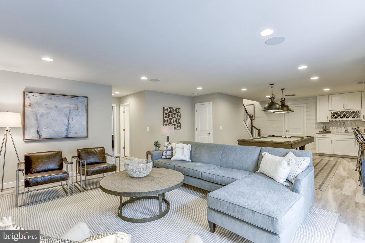 24025 LITTLELEAF COURT