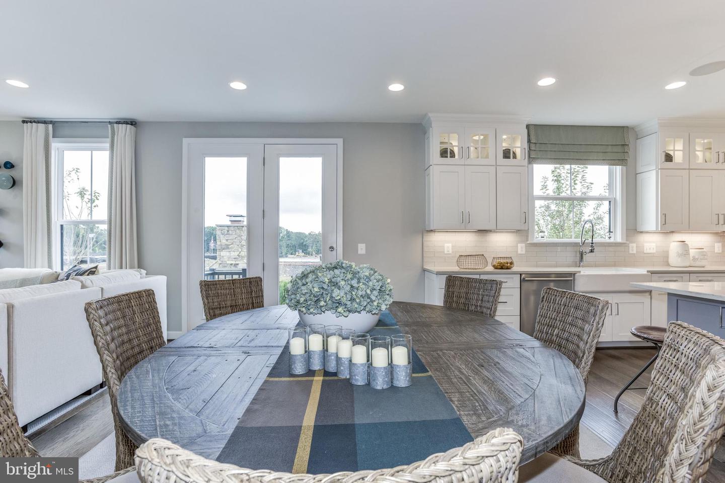 24025 LITTLELEAF COURT
