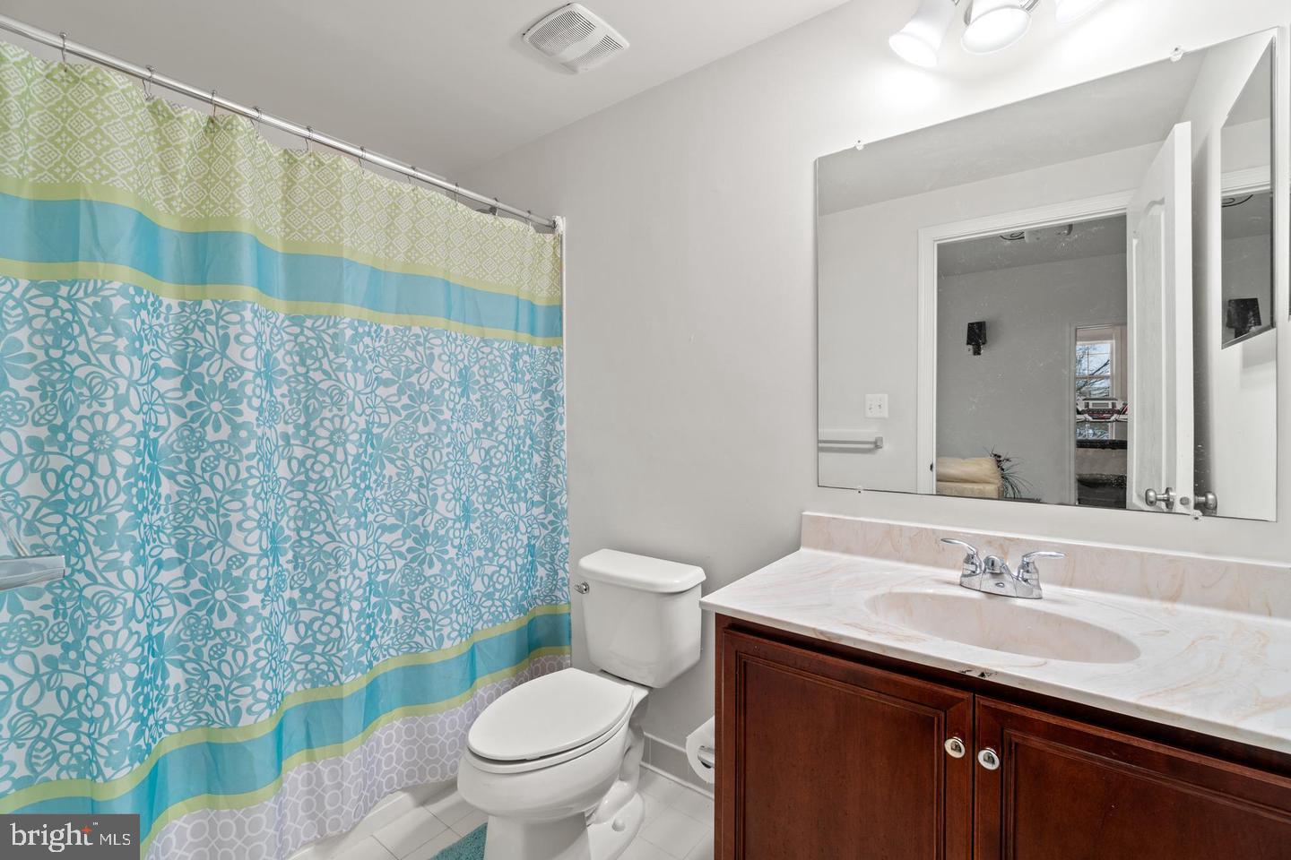 43223 MITCHAM SQUARE