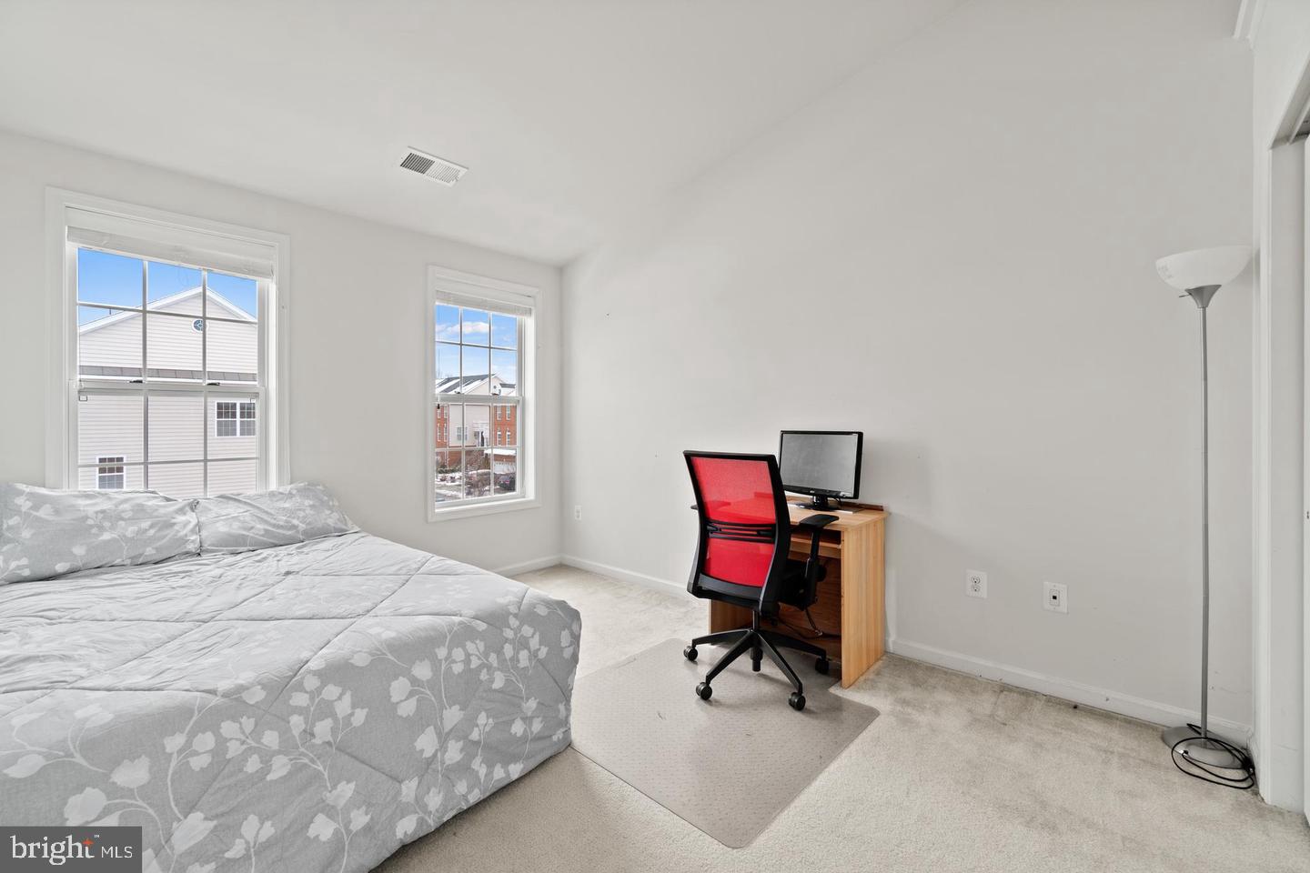 43223 MITCHAM SQUARE
