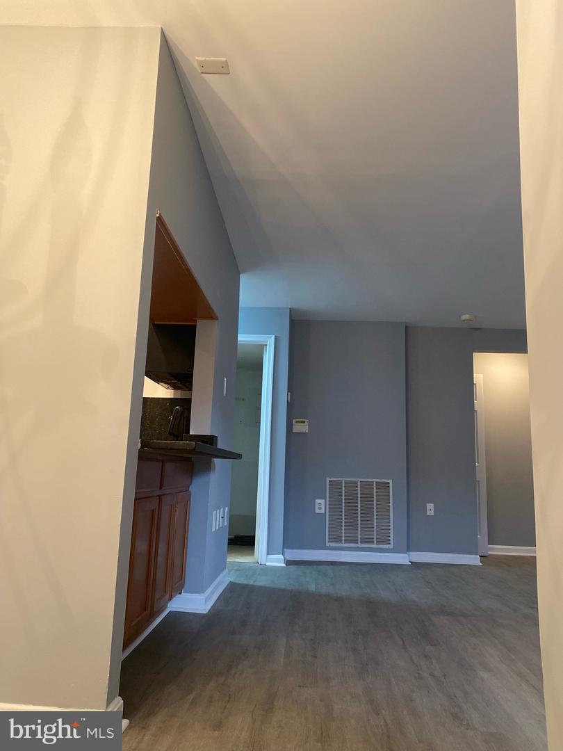 104 WESTWICK COURT Unit: 1