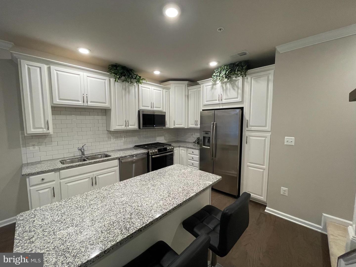 43021 GREGGSVILLE CHAPEL TERRACE Unit: 110