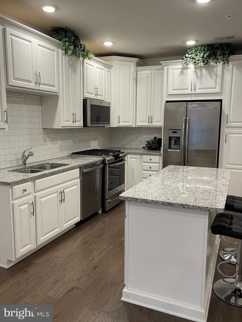 43021 GREGGSVILLE CHAPEL TERRACE Unit: 110