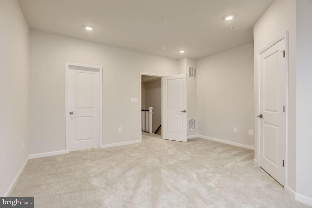 43021 GREGGSVILLE CHAPEL TERRACE Unit: 110