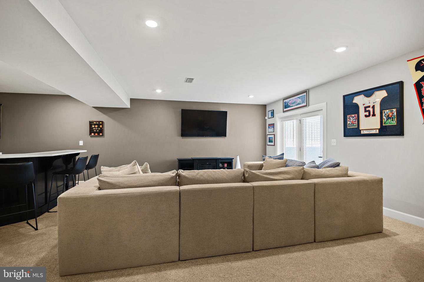 24274 SHINYLEAF COURT