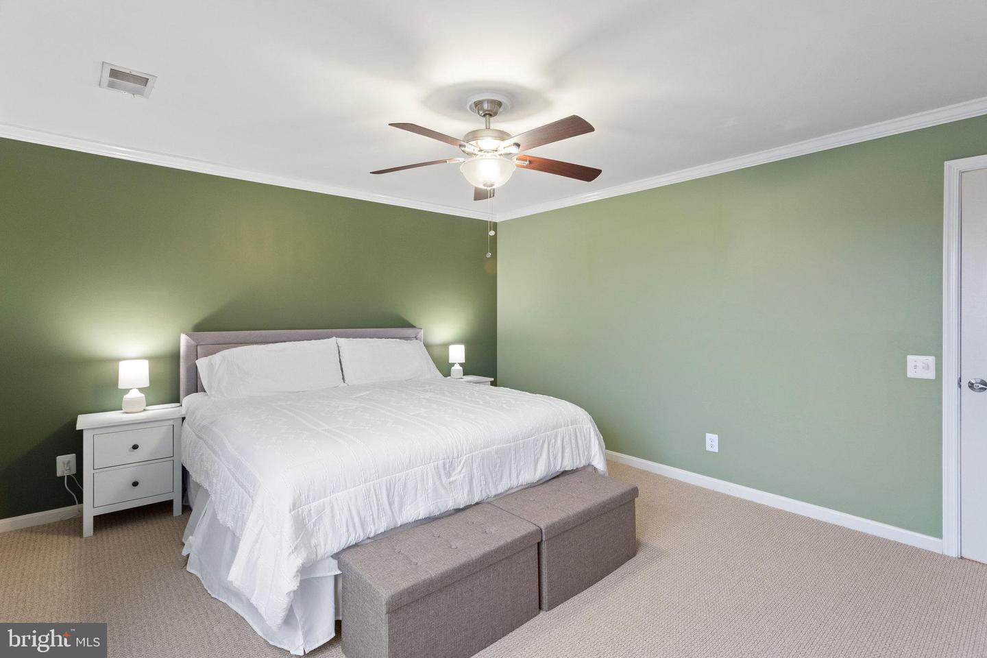 1130 HUNTMASTER TERRACE NE Unit: 202