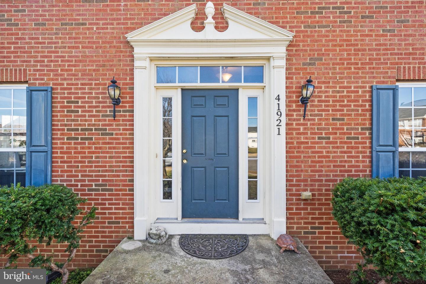 41921 VISIONARY COURT