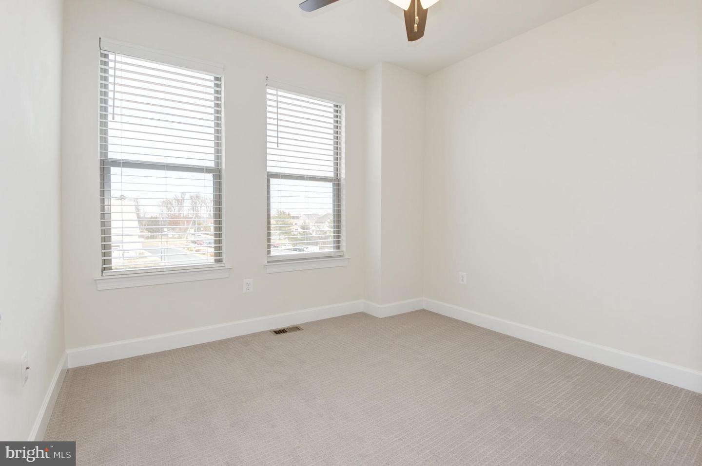 45332 DAVENO SQUARE