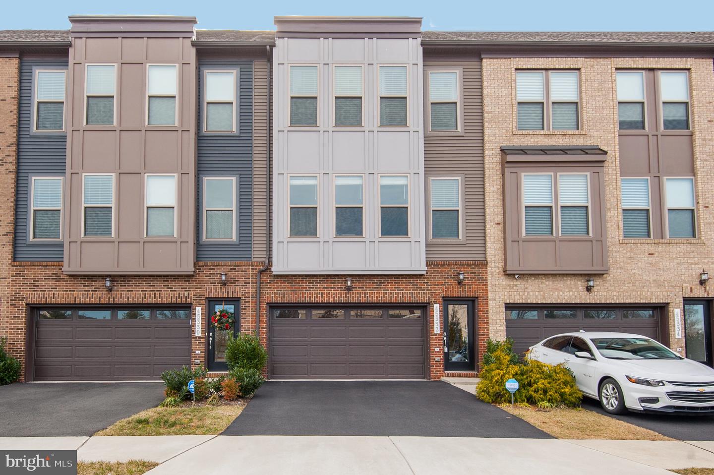 45332 DAVENO SQUARE