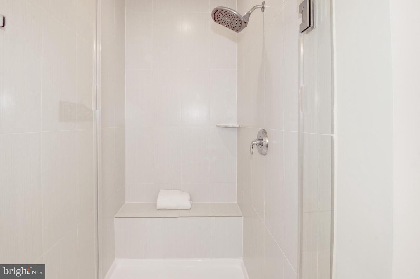 45332 DAVENO SQUARE