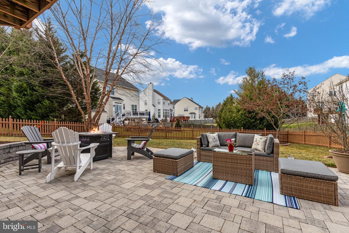 1603 CANDLEWOOD PLACE NE
