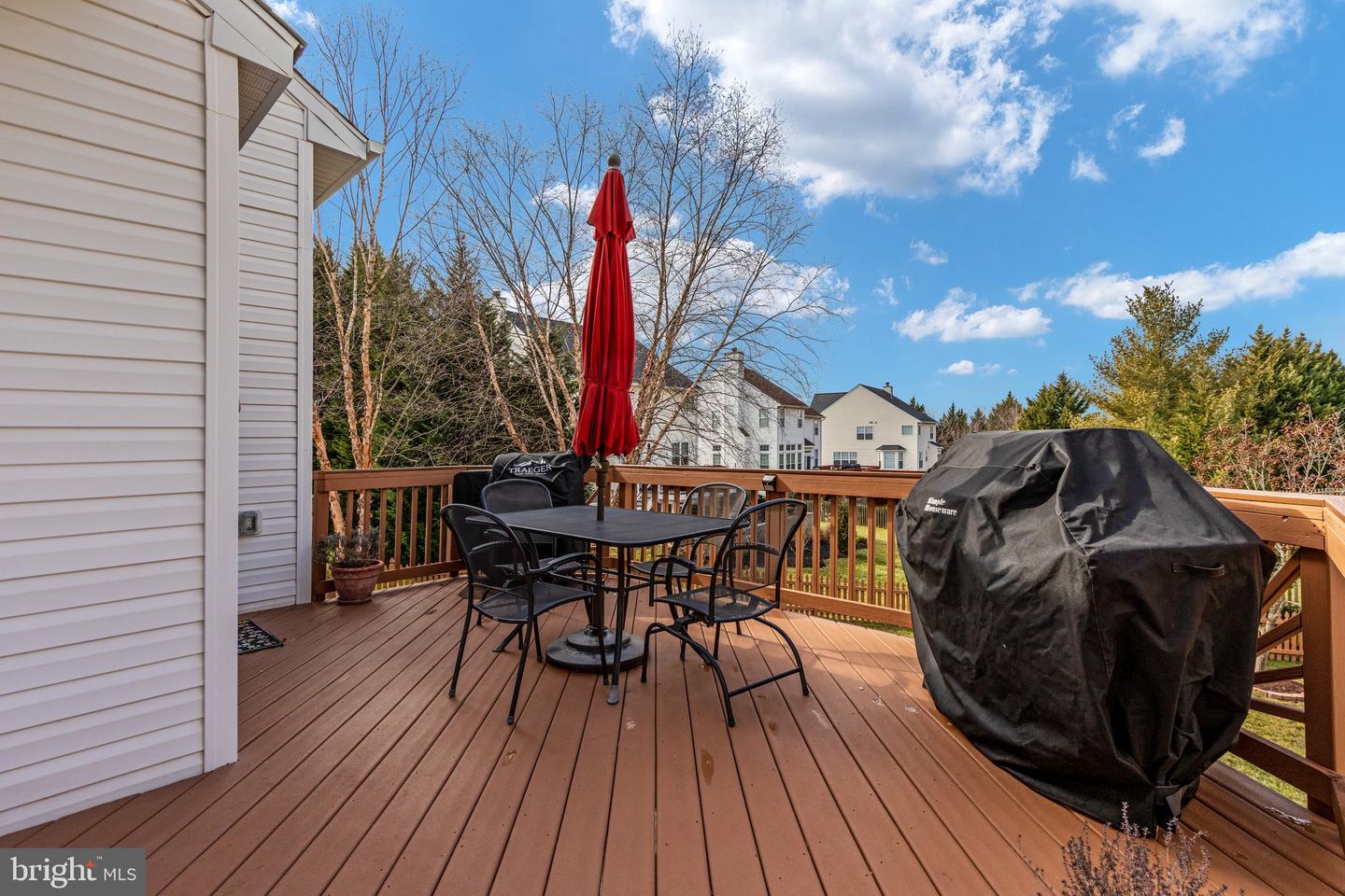 1603 CANDLEWOOD PLACE NE