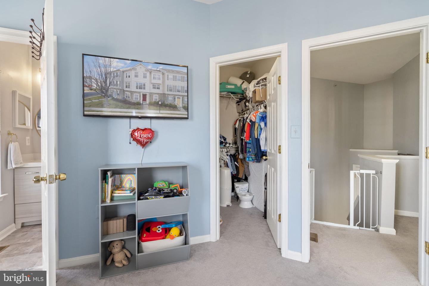 21776 DRAGONS GREEN SQUARE
