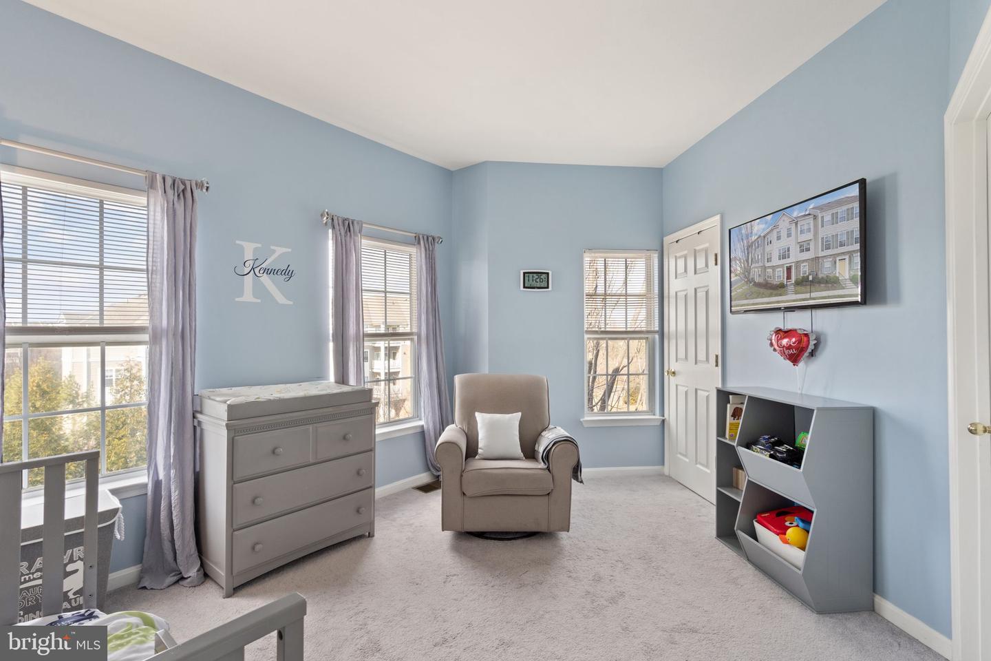 21776 DRAGONS GREEN SQUARE