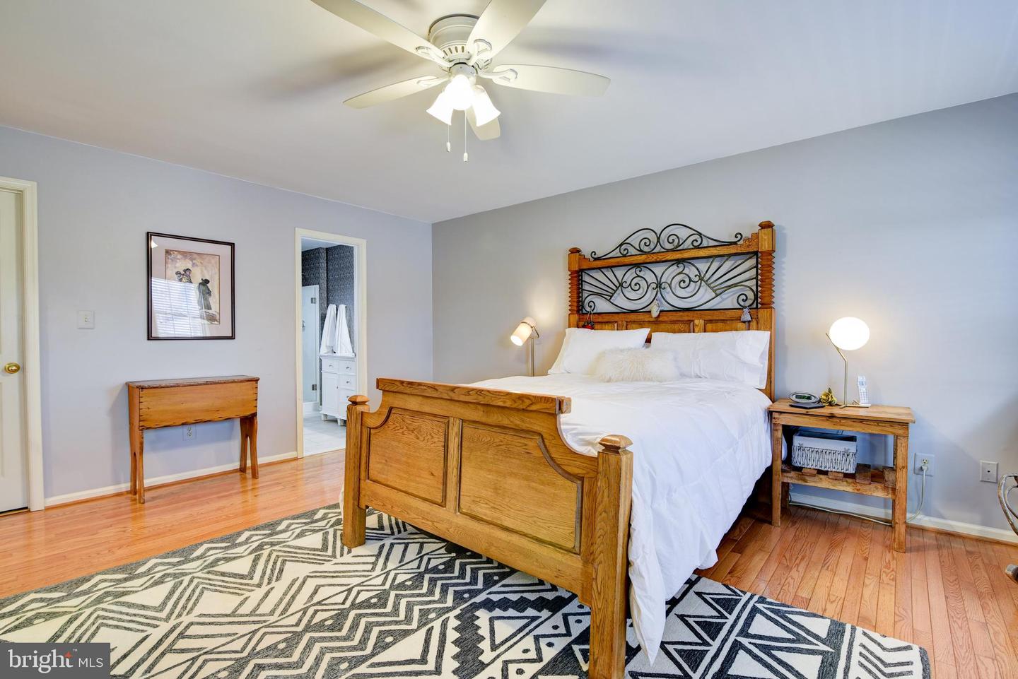 401 GEORGETOWN COURT NE
