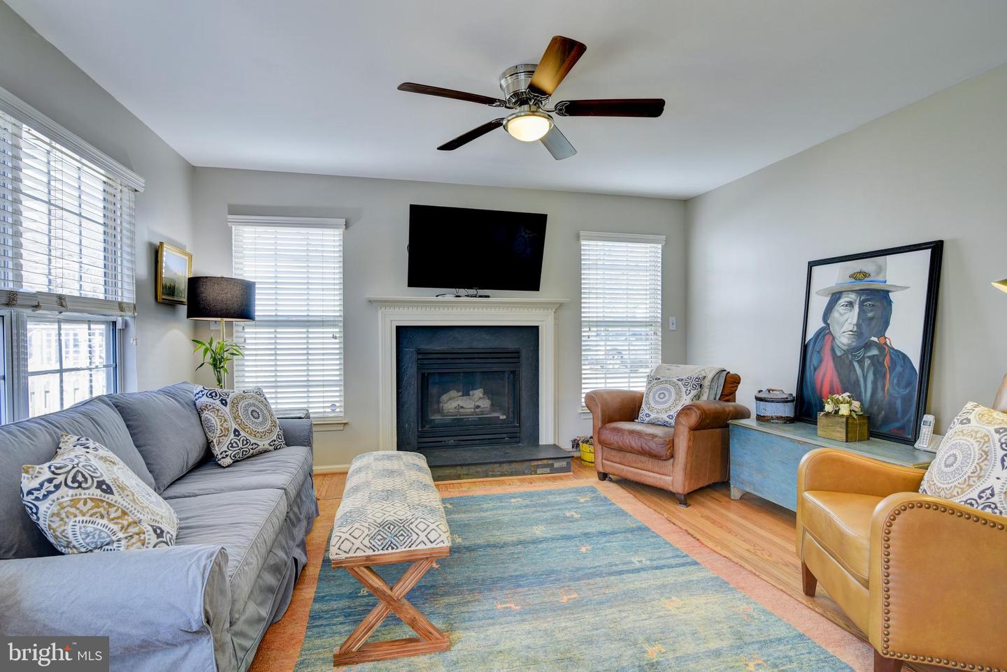 401 GEORGETOWN COURT NE