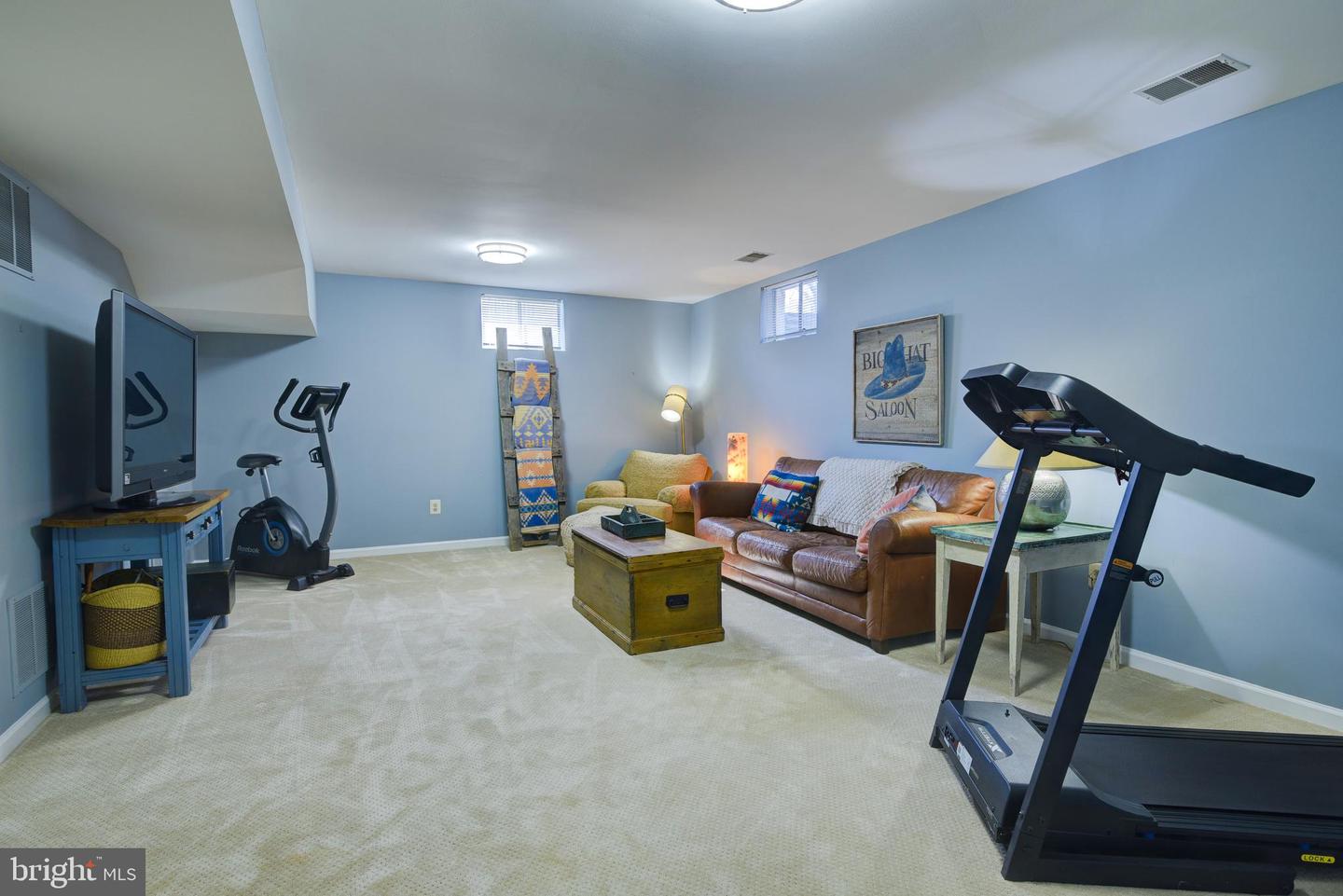 401 GEORGETOWN COURT NE