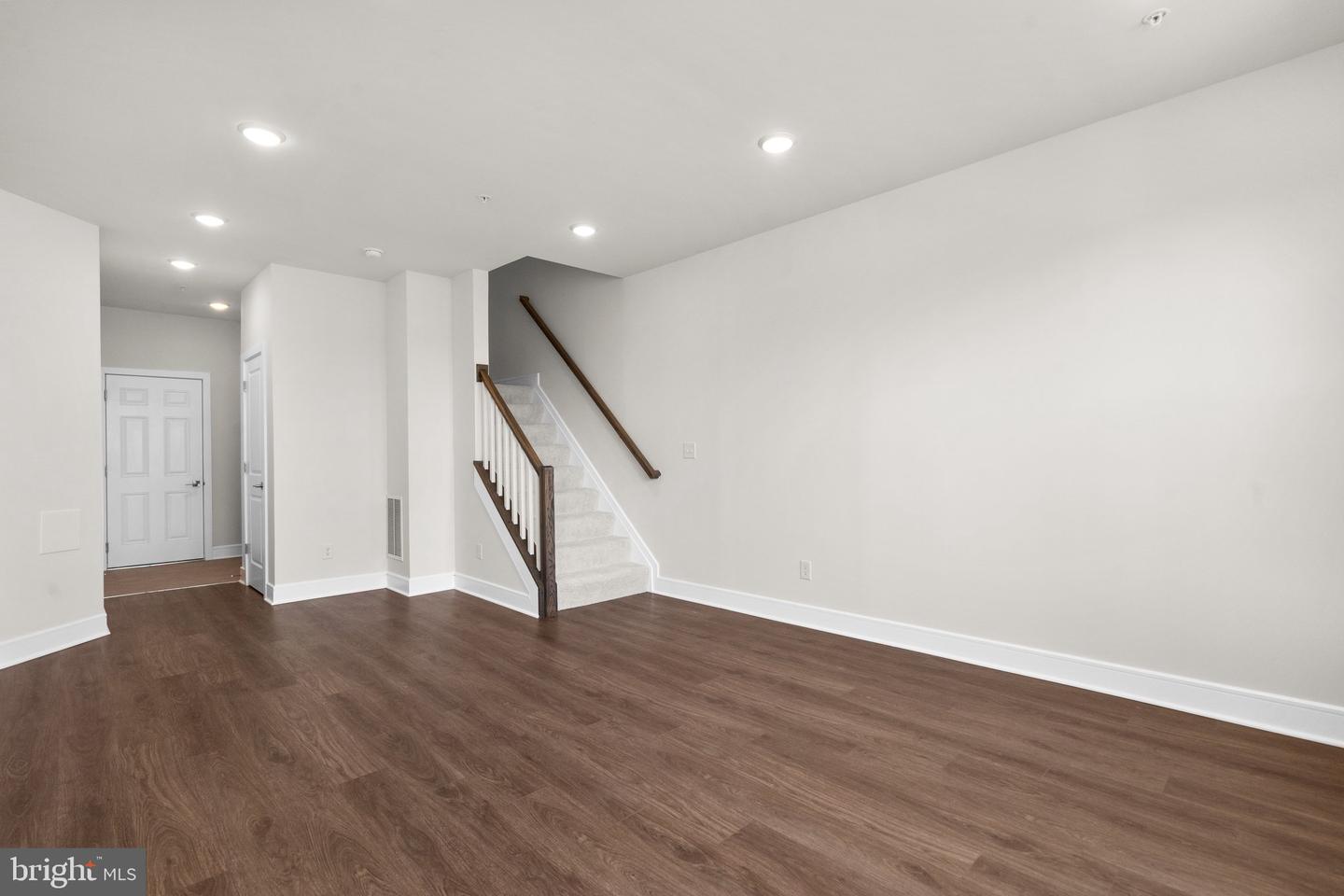 42619 NUBBINS TERRACE