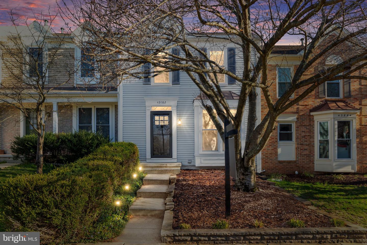 43882 LABURNUM SQUARE