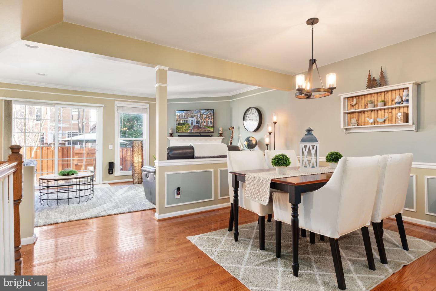 43882 LABURNUM SQUARE