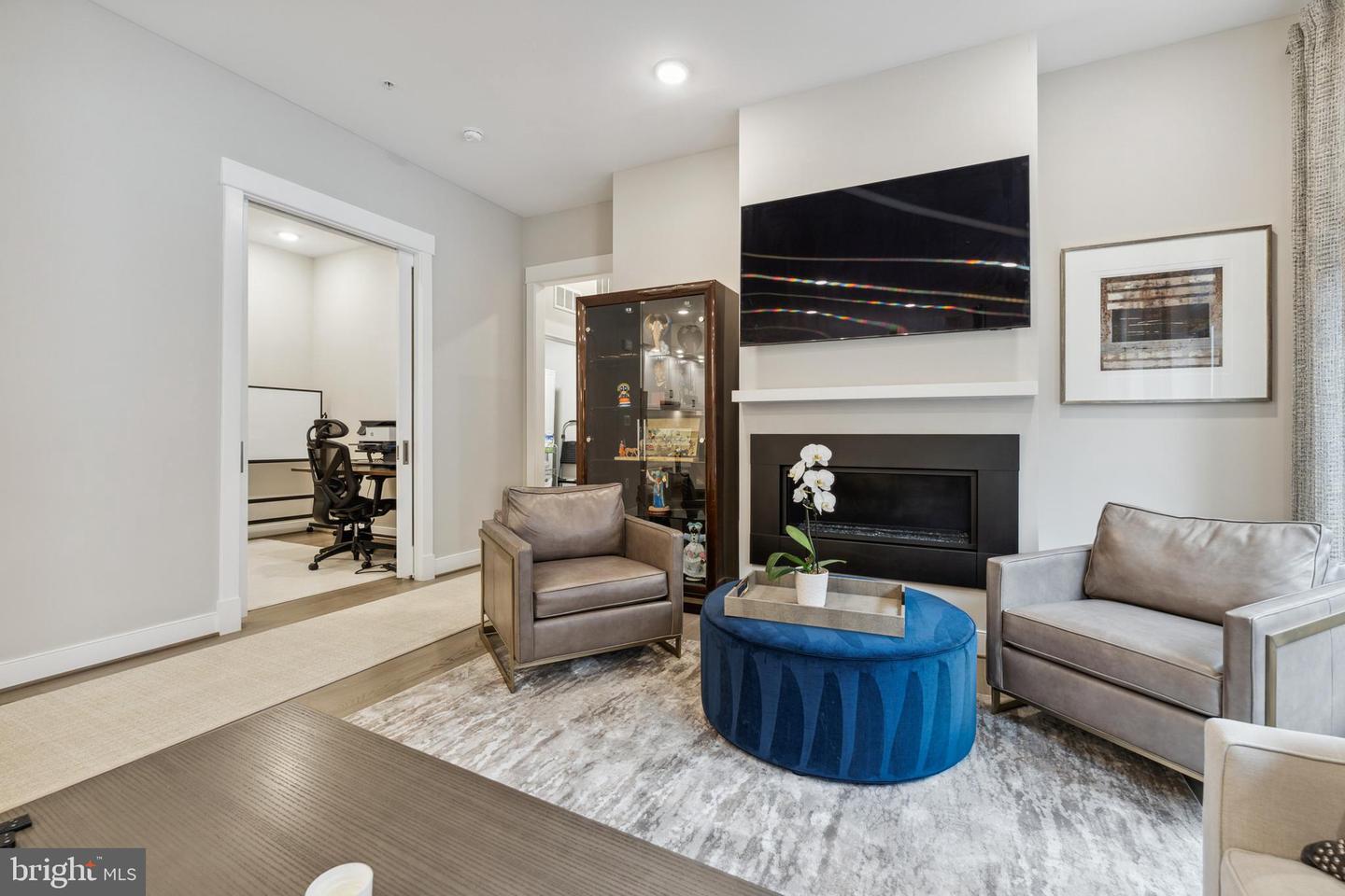 4 STATIONMASTER STREET SE Unit: 201