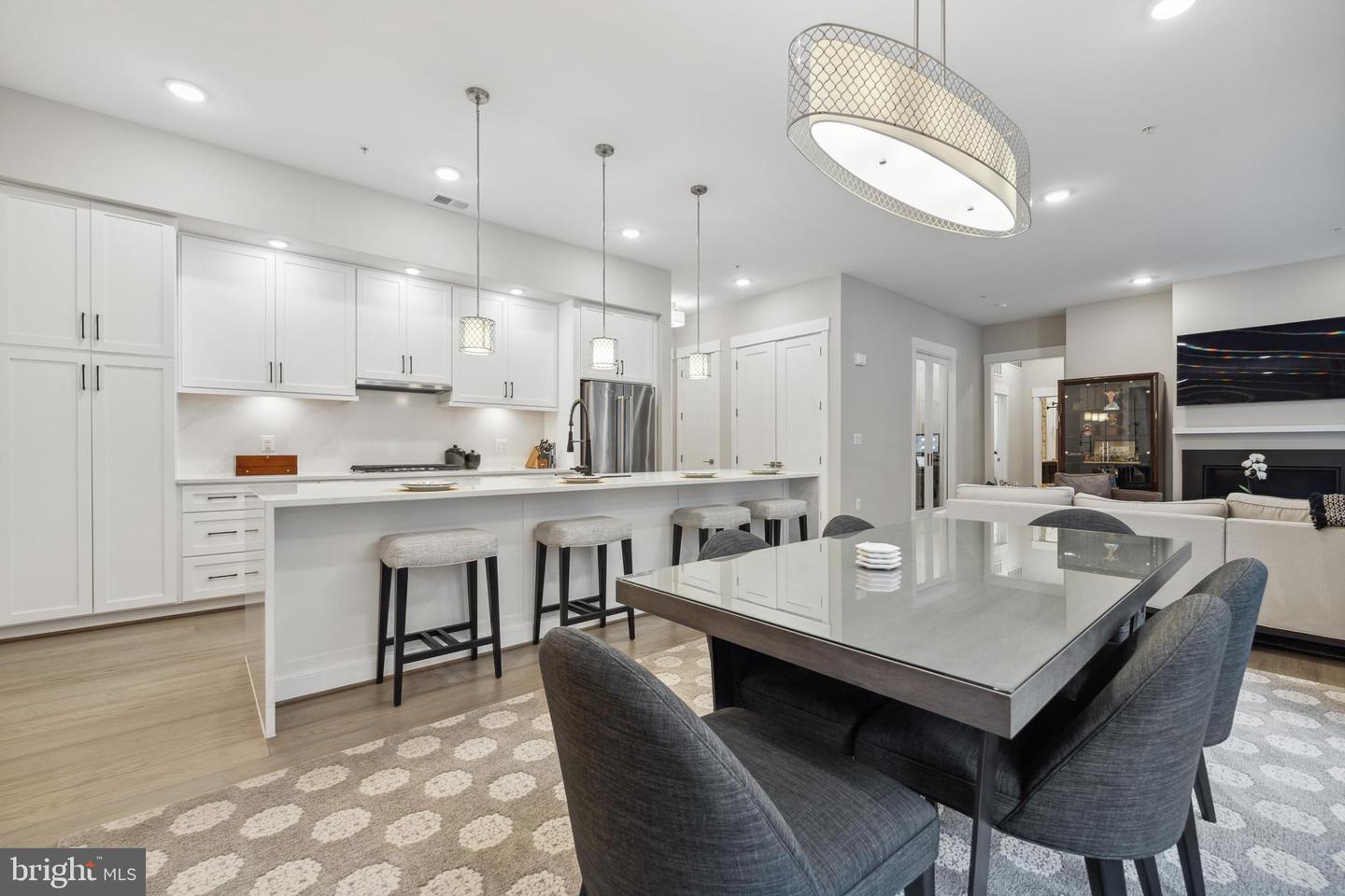 4 STATIONMASTER STREET SE Unit: 201