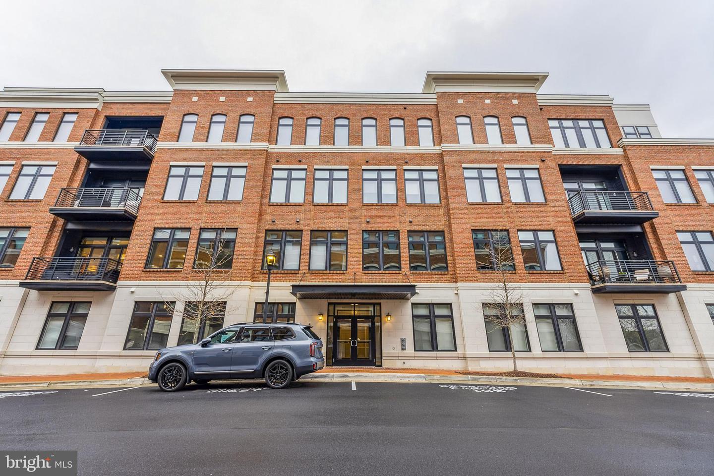 4 STATIONMASTER STREET SE Unit: 201