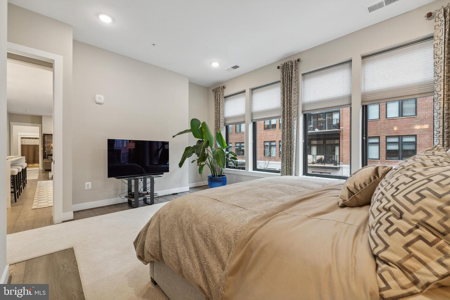 4 STATIONMASTER STREET SE Unit: 201