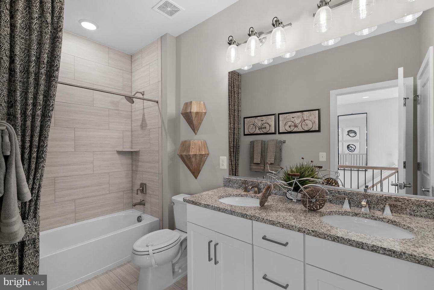 23115 GLENWOOD HEIGHTS CIRCLE